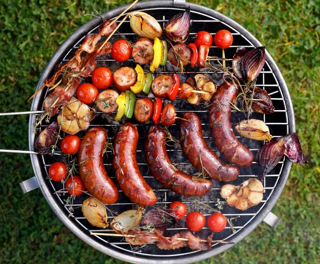 Co na grilla szybko i tanio: 15 przepisów na oszczędne grillowanie Co na grilla szybko i tanio: 15 przepisów na oszczędne grillowanie